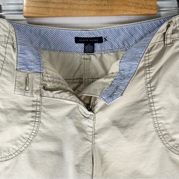 Tommy Hilfiger Roll Hem Utility Khaki Tan Shorts Women’s Size 12 Lightweight - Picture 3 of 5